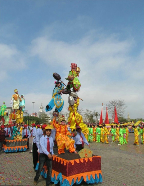 2012年雷州市元宵民俗文化大巡游图片(2)